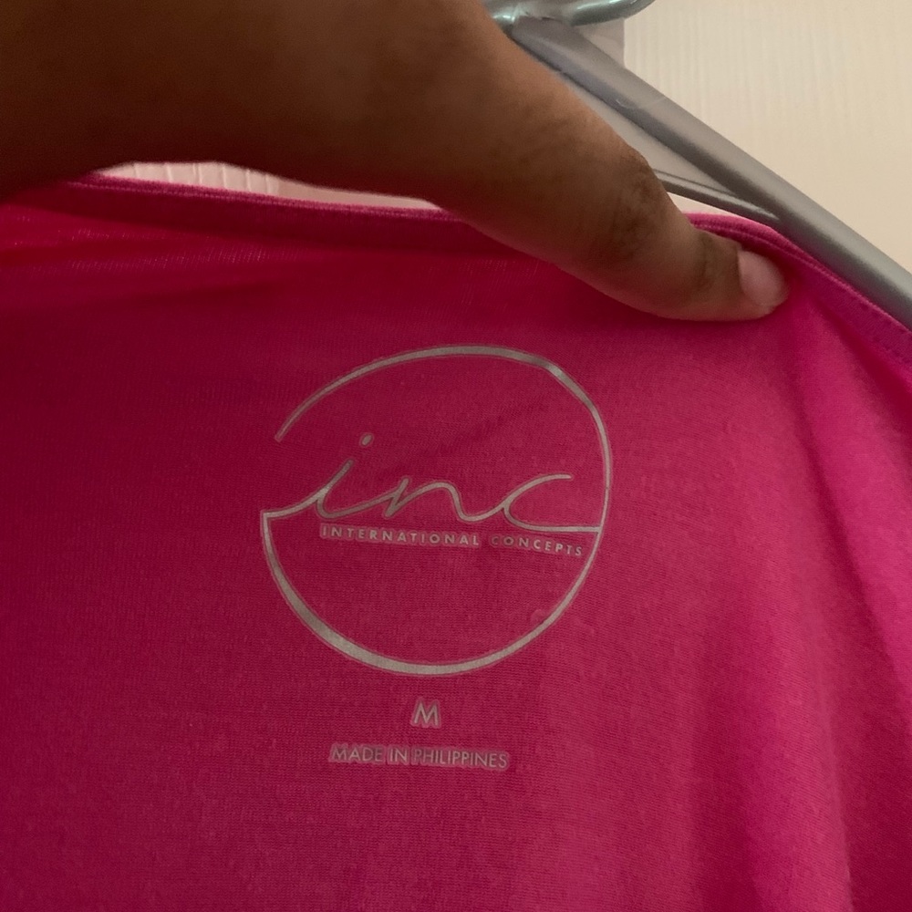 👕 2 FOR $10 👕 - Picture 3 of 3